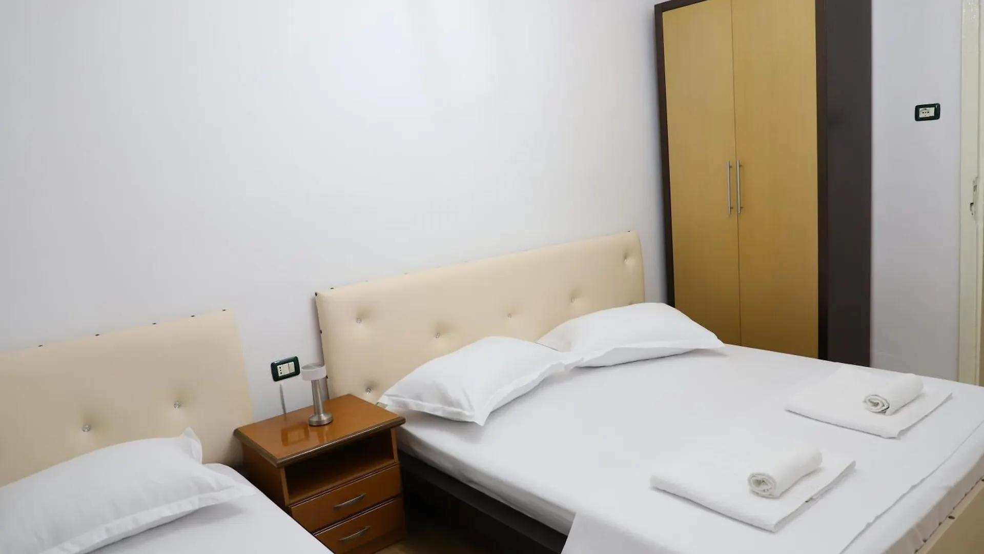Tb One Bedroom Apartment Berat Albanien